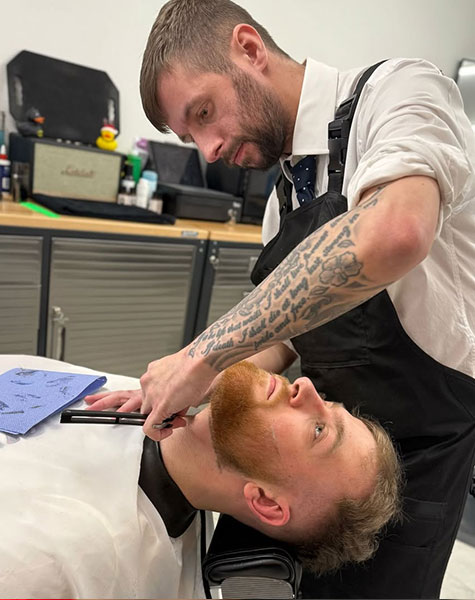 DELUXE BEARD SERVICES in Inverkeithing Fife at Mirror Image Barbers DELUXE BEARD SERVICES in Inverkeithing Fife at Mirror Image Barbers